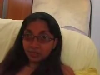 处女 情妇 印度人 geeta