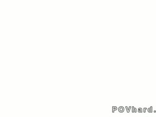 Baguhan femme fatale fucks at makakakuha ng puke pananamod sa loob pov