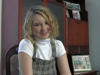 Brit katie elragadó takarítónő