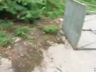 赤毛 チェコ語 ダーリン ソフィア ワイルド 砲撃