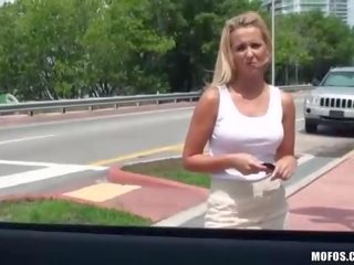 Dospívající tucker klipy kozičky a dostane v prdeli těžký podle the