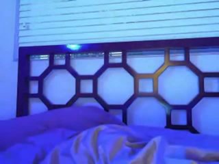 Seductress garaja using wibrator