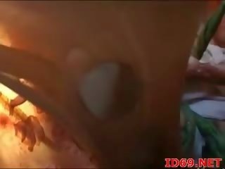 Jepang av model gets pulled out