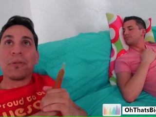 Chap Receives To Play With Fat prick