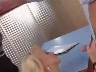 금발 에 바 소요 회전 에 수탉 와 대단히 운이 좋은 녀석