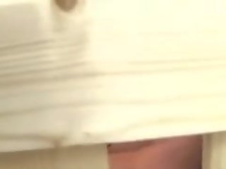 Молодий студенти coitus на коледж вечірка