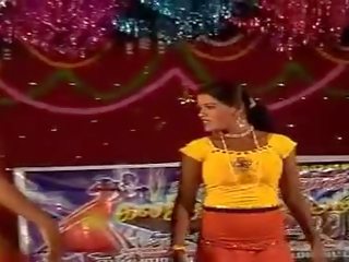 Sedusive hindi kapani-paniwala indiyano babae sayaw
