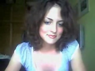 Manis young female playing on cam