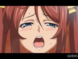 Rdečelaske sladko hentai damsel muca dražil dvignjeno krilo v javno