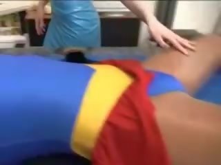 Superheroine suwero