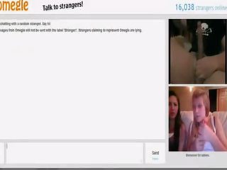 Dívka miluje chatovat a grab 118