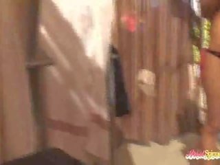 阿里尔 spinner jilling 离 下 水