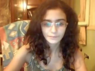 Session chatroulette 2 filles seksual et 1 striptiz