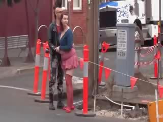一对 的 户外 口交 从 自然 澳元 荡妇