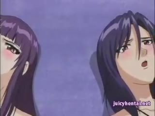 L'anime caractéristique avec bas faire pipe