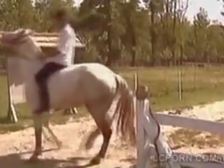 Oversexed man fucks a delightful big boobed ýurt teenager