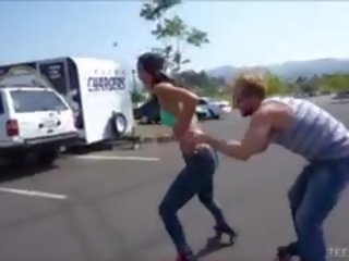 Sporty ýaşlar sabrina banks in jynsy fucks a big ak putz