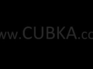Apdullinātas trīs mīļotā nepieredzējošas mans prick