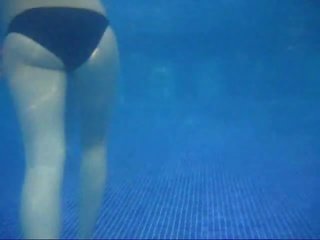 Amatir underwater fun