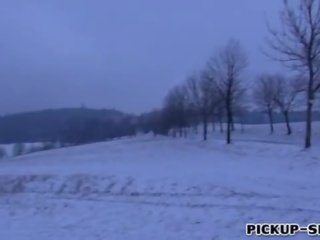 Suur tiss amatöör tšehhi koolitüdruk alexa tussu perses sisse a auto