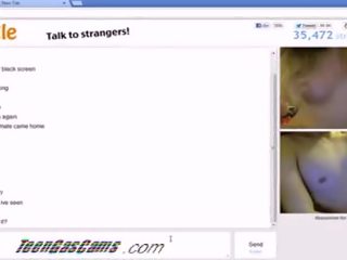 Omegle sporco clip chiacchierare con latina figlia masturbare