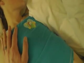 枯瘦 青少年 打 同 一 大 啄木鳥 到 一 不錯 面部 射精