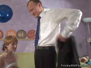 I fuqishëm dhe e egër grading provim