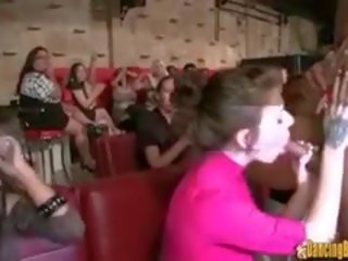 Всички на момичета сте гладен за стриптизьорка jizz