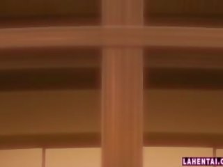 Hentai adolescent saab perses edasi avalik wc