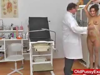 赤毛 ママ 膣 physician 役割 遊ぶ