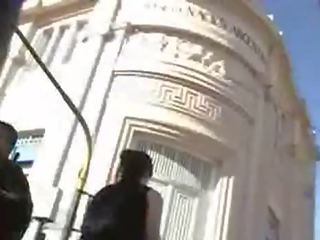 盗撮 アップスカート 盗まれた vid 11 黒人 ゴム草履