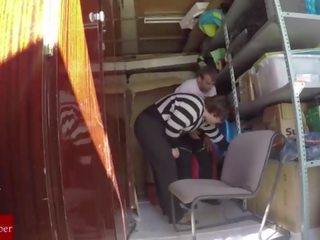 Gorda se traga hasta la Ãºltima gota de leche. Pillada voyeur a mi novia GUI025