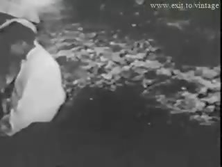 1928 antigo may a tao bakay babae sa ang dalampasigan