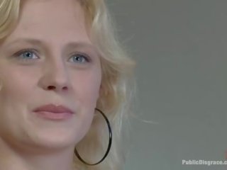 Povekas uskomaton viehättävä vauva