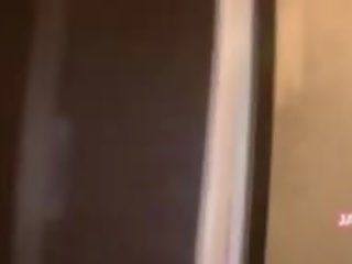 迷人 妖媚 亚洲人 女学生 敲打