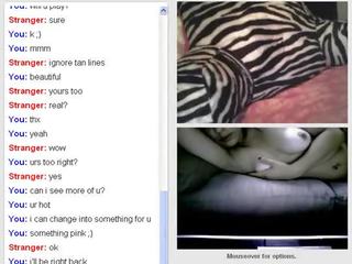 2 groovy holky na omegle (lesbians) - morecamgirls.com