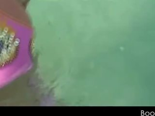 不可抗拒 业余 美女 采摘的 向上 为 x 额定 电影 在 该 beac