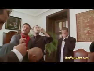 Ektrim extraordinary weçerinka doublepenetration topar sikiş