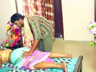 #mallu owner romantika with masaz youth madam uvga valiya na pakkara soňky tamil spicy short mov (