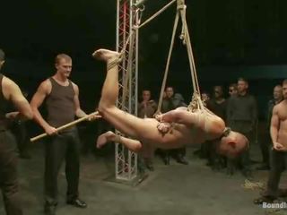 그만큼 sacrificial 정액 후커 할로윈 업데이트