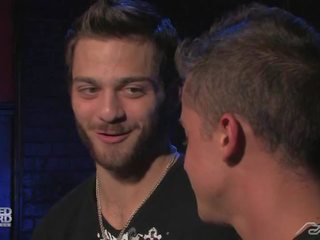 Fabulous tyler gets jimmy hard pecker çuň içinde his dar göt