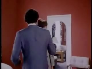 Cổ điển cocksucking vui vẻ với nhóm người lớn video sluts