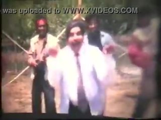 Bangladeshi herečka b grade show filmů song romantiku skandál