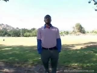 Negru amice fucks inalt ceh puicuta