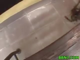 Groovy tinedyer lassie makakakuha ng crotch licked