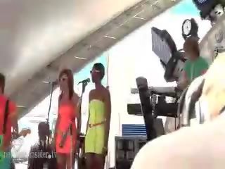 Katy perry къса пола