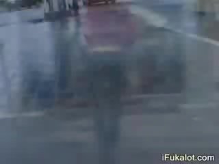 Paslaptis sodas šlapinimasis apie mobile fotoaparatas