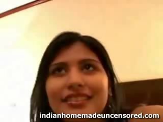 Gorgeus Indian model Getting boner