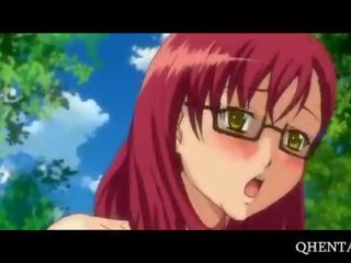 Hentai paaralan istudyante grabbed sa pamamagitan ng suso at nabunggo