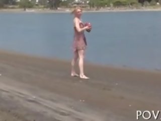 Super damsel shows off her gawyn